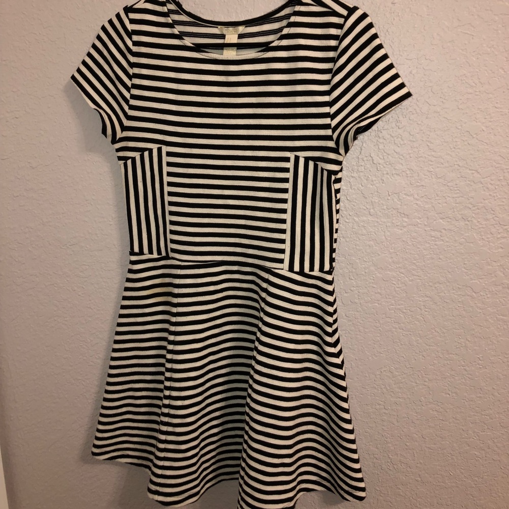 Stripped skater skirt dress